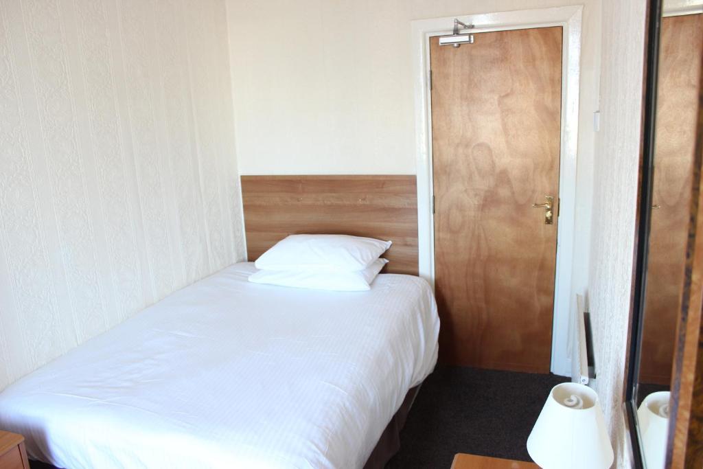 The Colwyn Hotel - Near Pleasure Beach Blackpool Bilik gambar