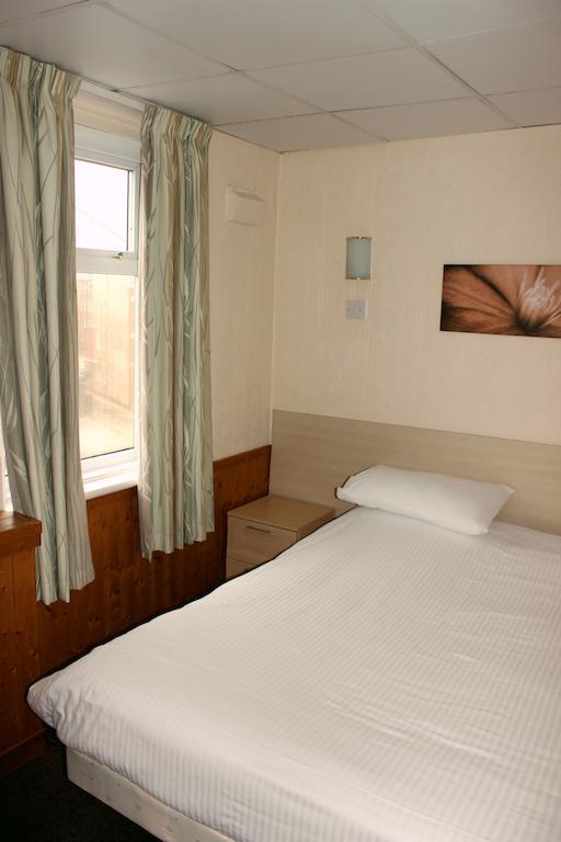 The Colwyn Hotel - Near Pleasure Beach Blackpool Luaran gambar