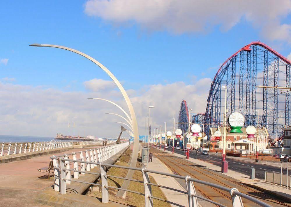 The Colwyn Hotel - Near Pleasure Beach Blackpool Luaran gambar