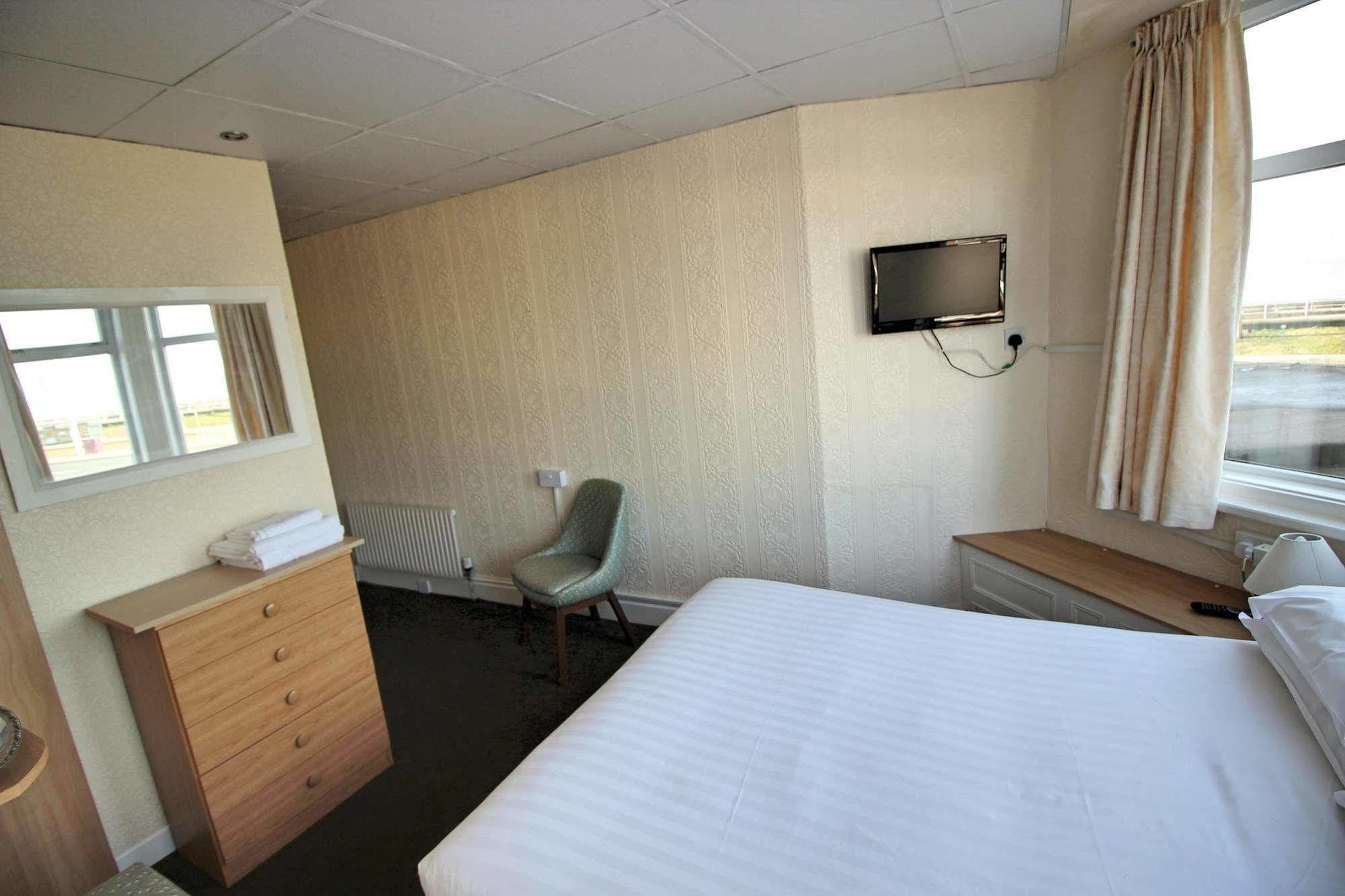 The Colwyn Hotel - Near Pleasure Beach Blackpool Luaran gambar