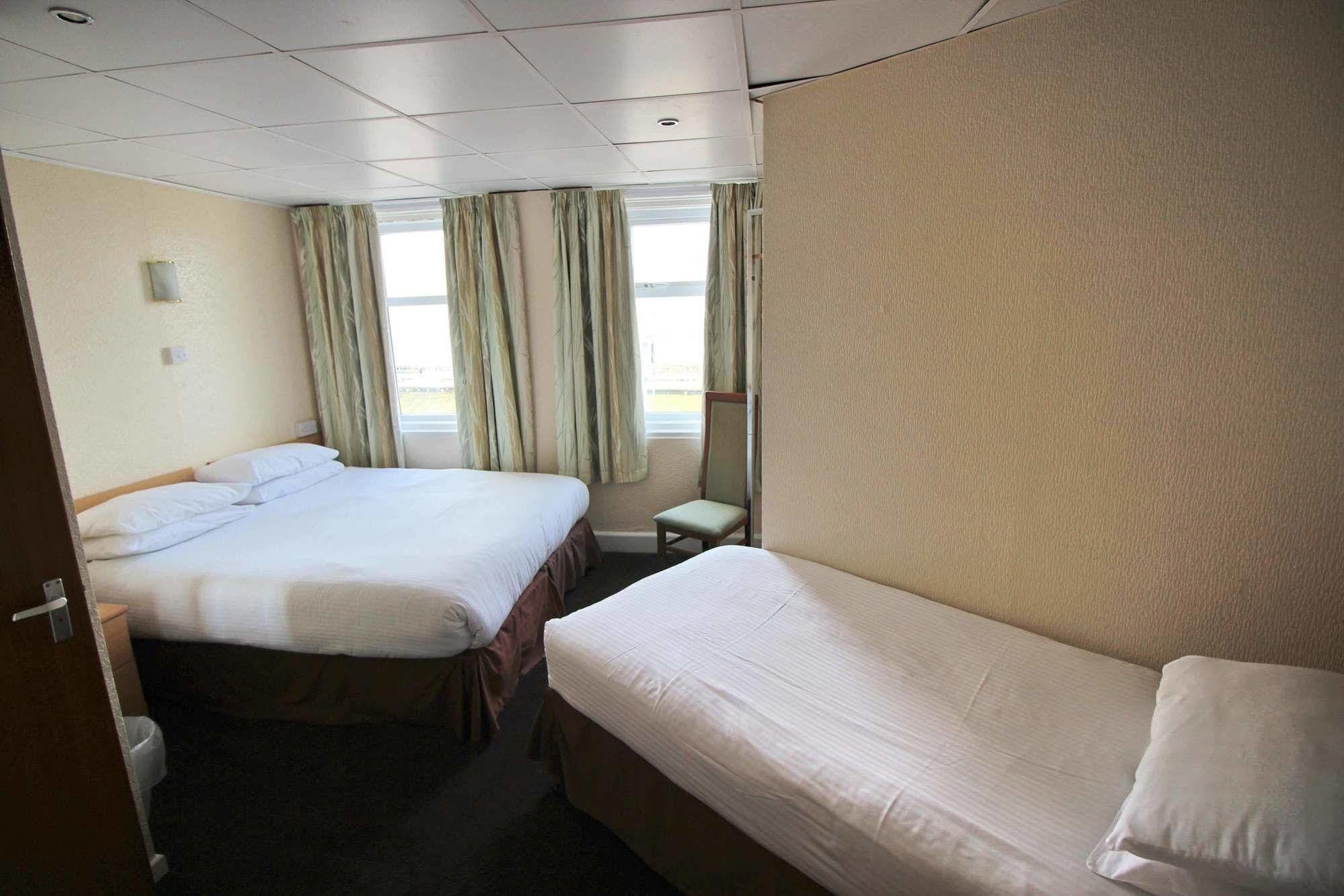 The Colwyn Hotel - Near Pleasure Beach Blackpool Luaran gambar
