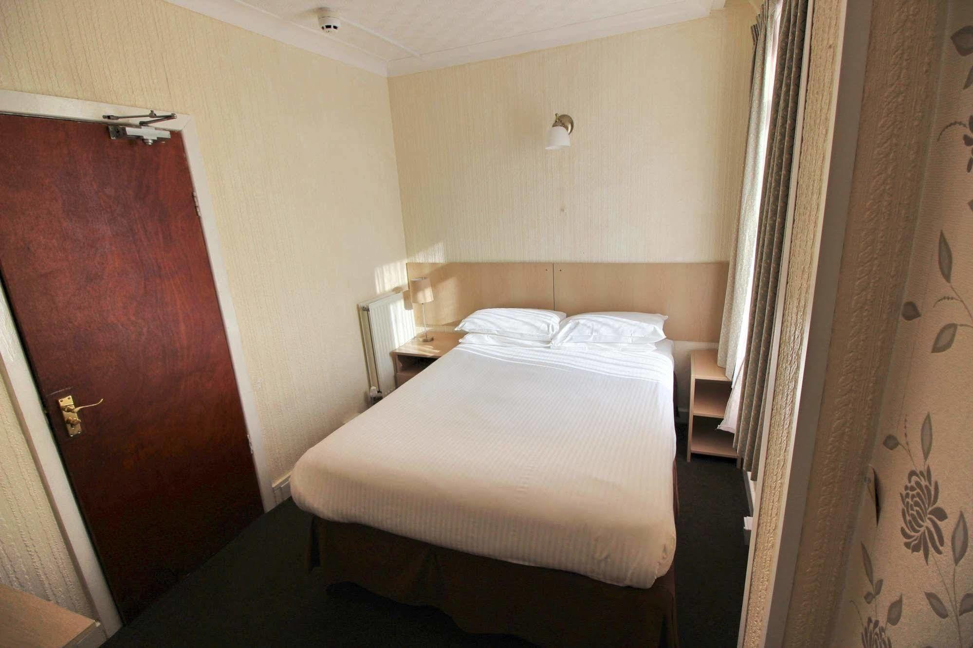 The Colwyn Hotel - Near Pleasure Beach Blackpool Luaran gambar