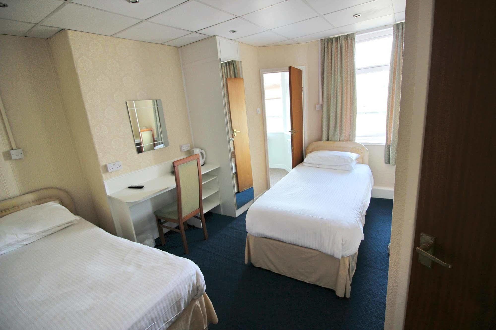 The Colwyn Hotel - Near Pleasure Beach Blackpool Luaran gambar